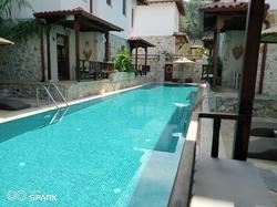 Okapi Suites