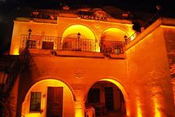 Lalezar Cave Hotel