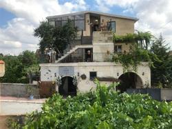 Capiedra Hotel