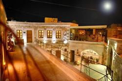 Salkim Cave House