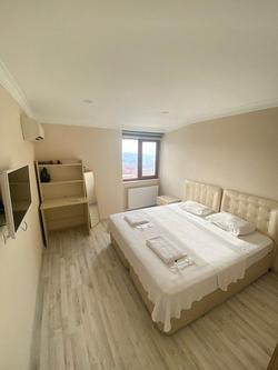 Özlü Apart