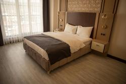 Eden's Hotel
