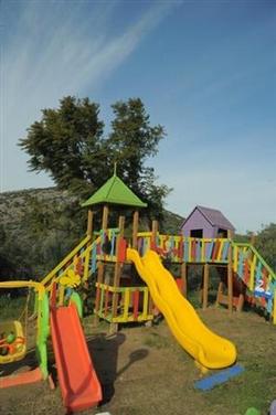 Holiday & Leisure Club