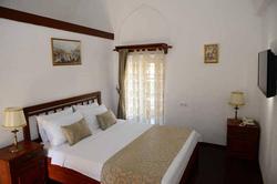 Club Caravanserail