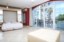 Seahorse Deluxe & Residences