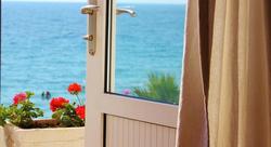 Ladies Beach Hotel