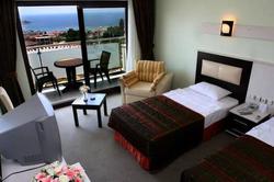 Temple Class Hotel