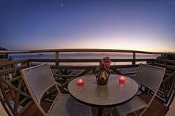 Asmira Royal Deluxe Hotel