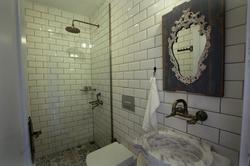 Assos 3 Oda ( Adults Only )