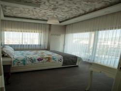 Lion Park Suits & Residence