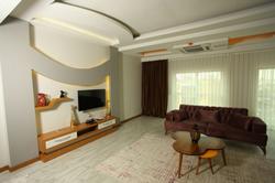 The City Walls Suit Hotel