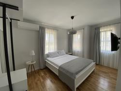 Mon Petit Hotel