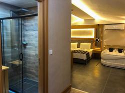 The Green Park Hotel