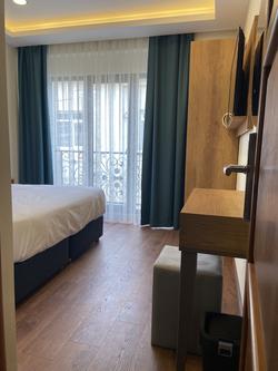 Pege Hotel