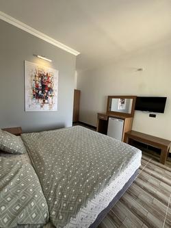 Sandhill  Hotel
