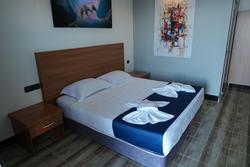 Sandhill  Hotel