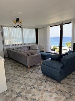 Sandhill  Hotel