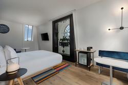 Aloft Dijon