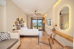 Naxos Beach Hotel