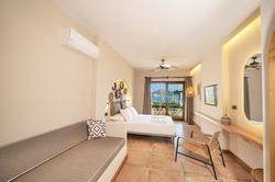 Naxos Beach Hotel