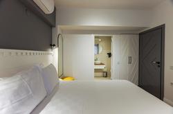Adaloca Otel