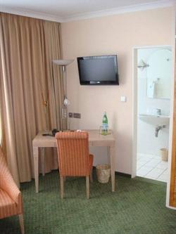 Lindemann Hotel