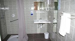Queen Serenity Hotel