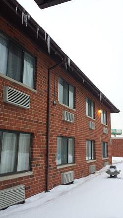 Bridgeview Inn