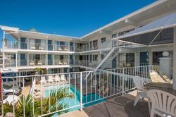 Harbor Light Family Resort