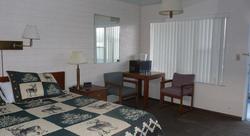 Lamplighter Lodge
