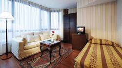 Rose Hotel