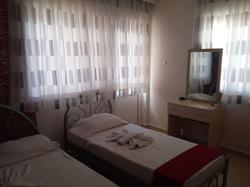 Üç Mevsim Hotel