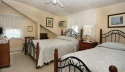 By The Sea Guests Bed Breakfast Suites