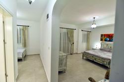 Bahama Art Hotel