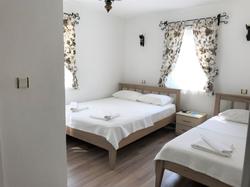Ada Hotel