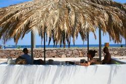 Assos Club Beyaz