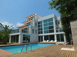 Aqualin Villas