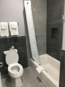 Platinum Inn And Suites