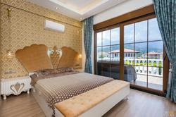 Villa Mare by Villatatilin