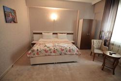 Gold Suite