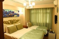 Boutique California Hotel