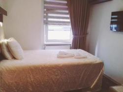 City Hotel