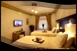 City Hotel
