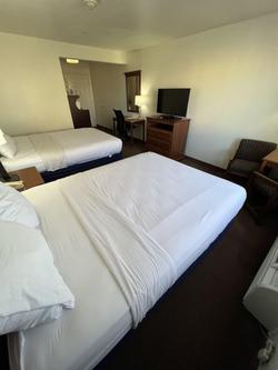 Days Inn by Wyndham Lake Point