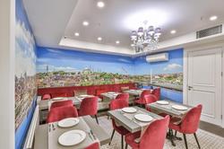 9 Doors Hotel