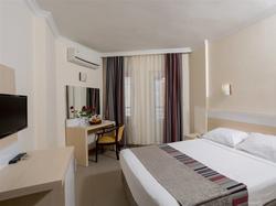 Clover Magic Park Beach Hotel
