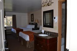 Crest Trail Lodge