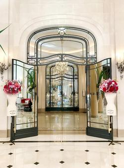 Plaza Athenee