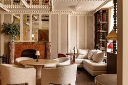 Chateau des Fleurs-Paris Champs Elysees