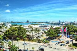 Holiday Inn Port of Miami - Downtown, an IHG Hotel